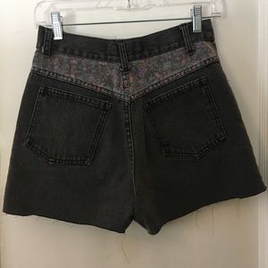 VINTAGE SHORTS